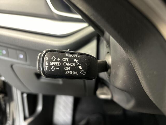 Skoda OCTAVIA Combi 1.5 TSI 115pk DSG MHEV Business Edition Plus · Camera · Keyless · Apple/Android Car Play · Elek. Trekhaak · Adaptieve Cruise Control · Elek. Achterklep · 17'' Inch · Garantie t/m 29-09-2028 of 100.000km