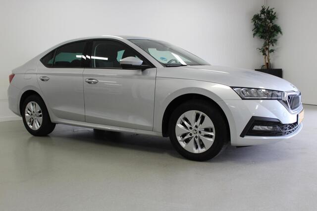 Skoda OCTAVIA 1.0 e-TSI Business Edition | WEGKL-TRHAAK | ACC | STOEL+STUUR/VERW | CAM | LED | PDC | CARPLAY | LMV |