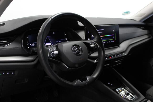 Skoda OCTAVIA 1.0 e-TSI Business Edition | WEGKL-TRHAAK | ACC | STOEL+STUUR/VERW | CAM | LED | PDC | CARPLAY | LMV |