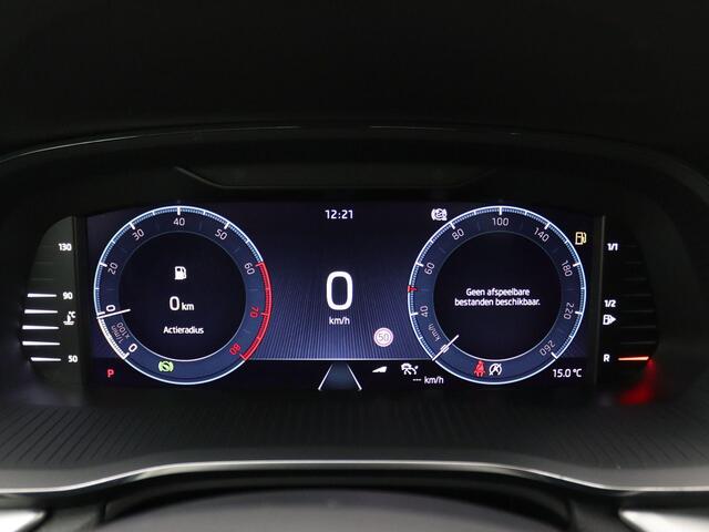 Skoda OCTAVIA Combi 1.0 e-TSI Business Edition Plus 110PK DSG Adaptieve Cruise Controle, Achteruitrijcamera, Matrix LED-Verlichting, Keyless, Side Assist, Stoel-Stuurverwarming, Elektr. Achterklep, Trekhaak, 18" LM Velgen