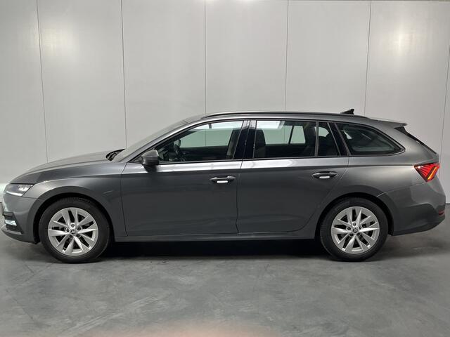 Skoda OCTAVIA Combi 1.0 e-TSI Business Edition / AUTOMAAT/ GARANTIE TM 05-2028/ TREKHAAK WEGKLAPBAAR/ PARK. SENSOREN/ CRUISE/ KEYLESS/ SMARTLINK/ LED/ ELEK. ACHTERKLEP/ VIRTUAL COCKPIT/ NAVI/ CLIMA/ DAB/ 17" LMV