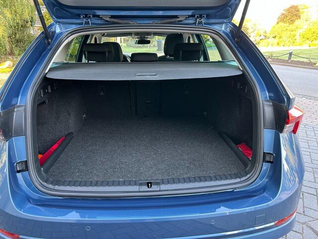 Skoda OCTAVIA 1.4TSI iV PHEV Sportline Business