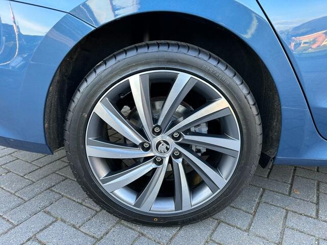 Skoda OCTAVIA 1.4TSI iV PHEV Sportline Business