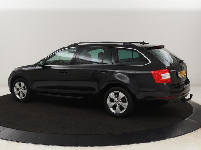 Skoda OCTAVIA 1.0 TSI Greentech Ambition Business | Trekhaak | Automaat | Navigatie | Parkeersensor | Bluetooth | Cruise control | Climate control