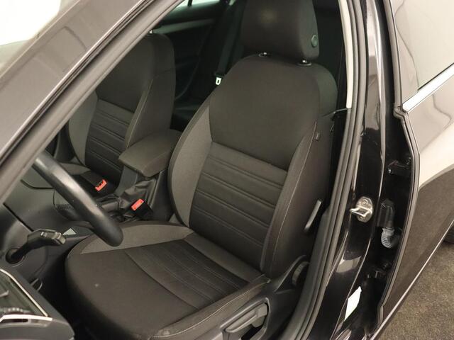 Skoda OCTAVIA 1.0 TSI Greentech Ambition Business | Trekhaak | Automaat | Navigatie | Parkeersensor | Bluetooth | Cruise control | Climate control