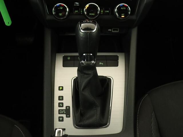 Skoda OCTAVIA 1.0 TSI Greentech Ambition Business | Trekhaak | Automaat | Navigatie | Parkeersensor | Bluetooth | Cruise control | Climate control