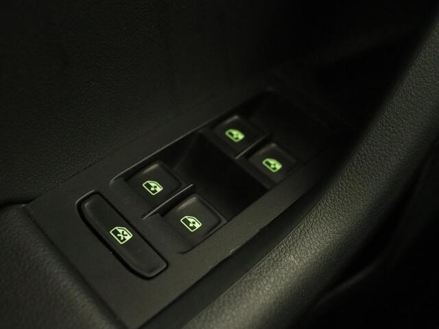 Skoda OCTAVIA 1.0 TSI Greentech Ambition Business | Trekhaak | Automaat | Navigatie | Parkeersensor | Bluetooth | Cruise control | Climate control