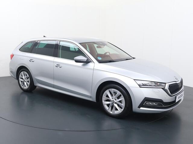Skoda OCTAVIA Combi 1.0 e-TSI Business Edition Plus | 110 PK | Automaat | Trekhaak | Navigatiesysteem |