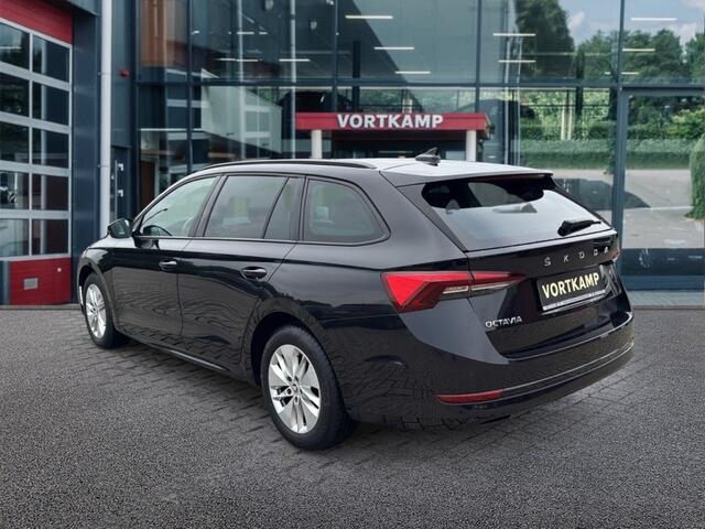 Skoda OCTAVIA 1.0 TSI AMBITION TREKHAAK/CARPLAY/CRUISE/PDC