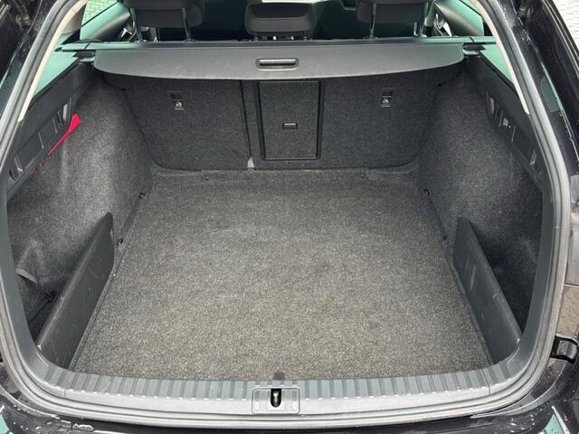Skoda OCTAVIA 1.0 TSI AMBITION TREKHAAK/CARPLAY/CRUISE/PDC