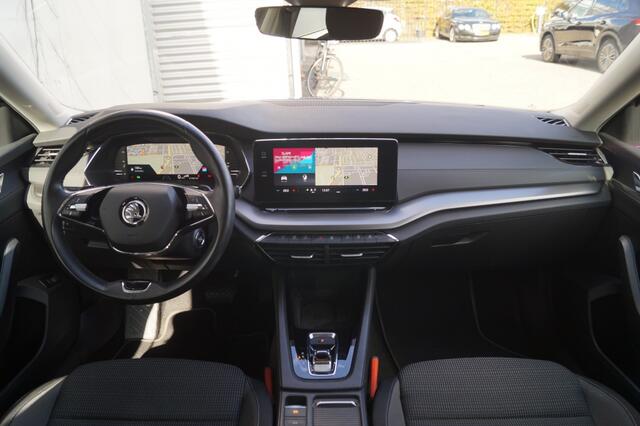 Skoda OCTAVIA Combi 1.0 TSI 110pk DSG Business Edition -NAVI-ECC-
