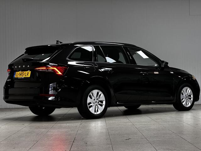 Skoda OCTAVIA Combi 1.0 TSI Business Edition/ VIRTUAL DASH./ Elek. Kofferklep/ Apple + Android/ DAB+/ LED Koplampen/ Keyless-Go/ Lane-Assist./ PDC V+A/ 16'' LMV/ Navi/ Cruise/ Extra getint glas.