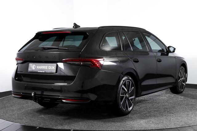 Skoda OCTAVIA Combi 1.5 TSI MHEV 150 PK Sportline Tour | Dig. Cockpit | Elek. Trekhaak | Adapt. Cruise | Winterpakket | Camera | NAV + App. Connect | ECC | Elek. Klep | DAB | LM 18" | 6370