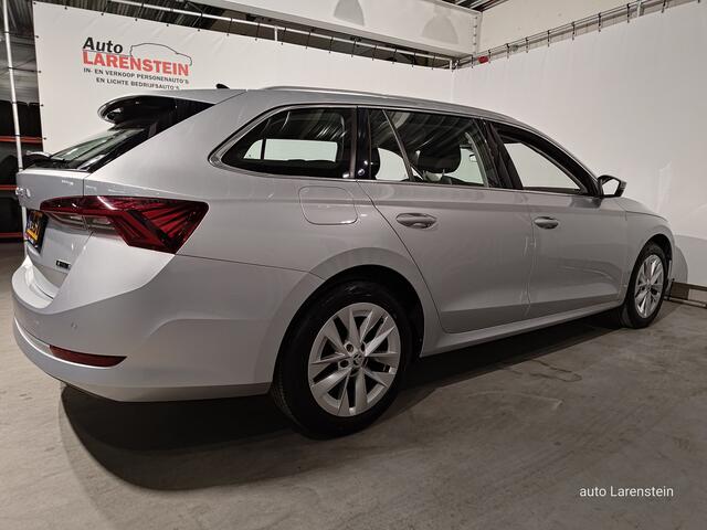 Skoda OCTAVIA Combi 1.5 e-TSI 150pk Style Business Edition Plus DSG7 110kw Carplay / Navi / Elektr.A.Klep / A.Camera / MHEV