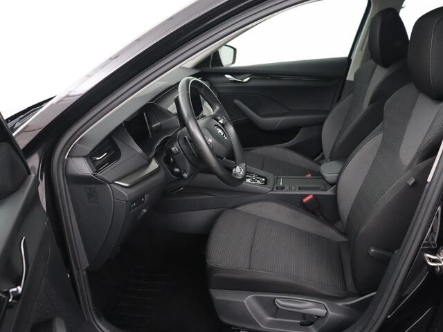 Skoda OCTAVIA 1.4 TSI PHEV Business Edition | Adaptive cruise | Carplay | Stuurverwarming | Navigatie | Parkeerhulp | Climate control | Plug In