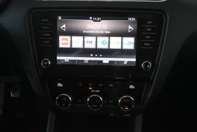 Skoda OCTAVIA 1.0 TSI Greentech Ambition Business Clima Navigatie Panoramadak Inruil Mogelijk!
