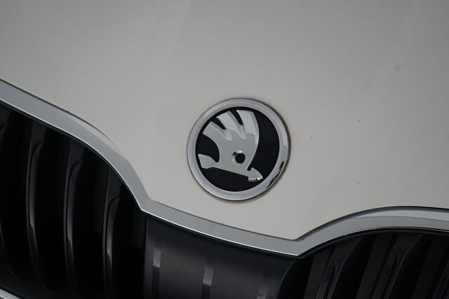 Skoda OCTAVIA Combi 1.0 TSI Greentech Business Edition