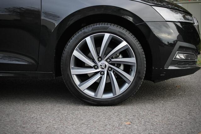 Skoda OCTAVIA Combi 1.0 e-TSI Business Edition Plus Memory Virtual dashboard