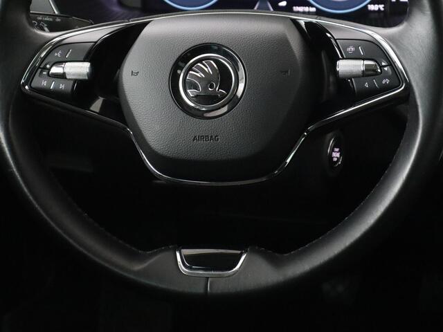 Skoda OCTAVIA 1.0 TSI Business Edition | Carplay | Navigatie | Chroom Pakket | Parkeerhulp | Full LED | Getint glas | Climate control | Cruise control | Bluetooth | Virtual Cockpit | Keyless start | 18'' lichtmetalen velgen