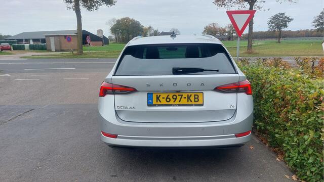 Skoda OCTAVIA Combi 1.4 TSI iV PHEV Business Edition Plus CLIMA/NAVI/LED/ACC BJ 2020