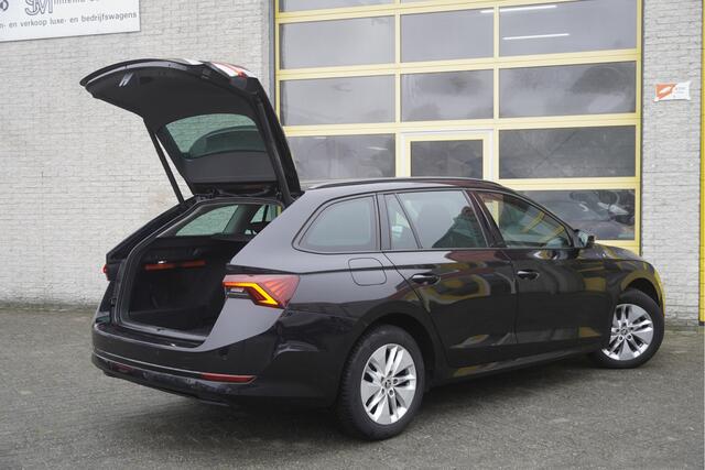 Skoda OCTAVIA Combi 1.0 TSI Business Edition BJ2021 Lmv 16" | Led V+A | Pdc | Navi | Virtual cockpit | Dynamische knipperlichten | Elek. achterklep | App-Connect | Dashboard verlichting | Virtual cockpit | Climate control | Cruise control | Extra getint glas