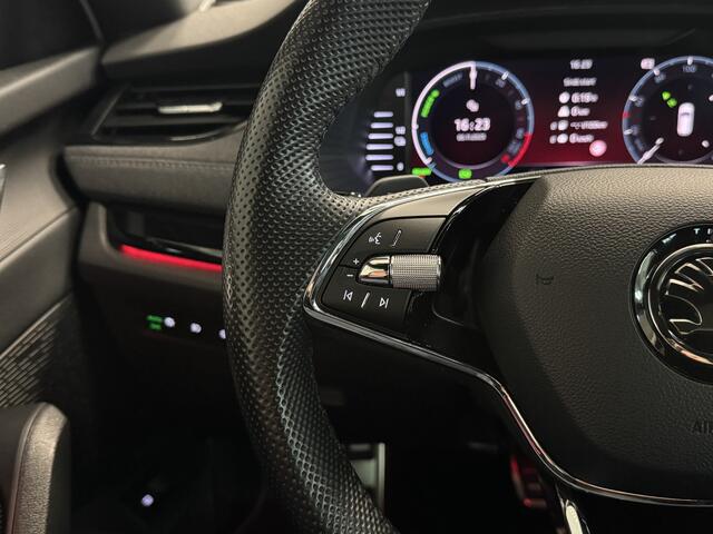 Skoda OCTAVIA Combi 1.4 Sportline Panoramdak/Camera/Headup Display