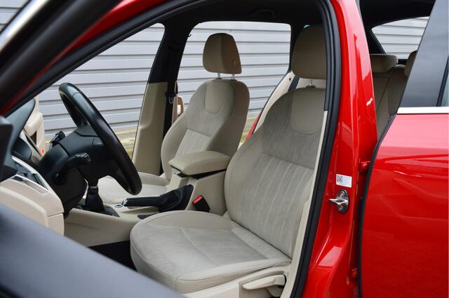 Skoda OCTAVIA Combi 1.0 TSI Greentech Business Edition Plus O.a: Canton, Stoelverw, Clima, Navi, Carplay, Etc. All-in prijs!