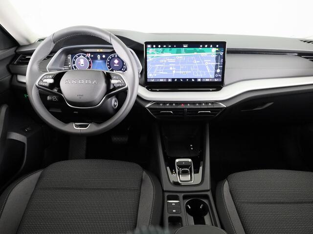 Skoda OCTAVIA Combi Business Edition Plus 1.5 TSI MHEV 115pk DSG-7 | Trekhaak | Stoel- & Stuurverwarming | 13 inch Display | Adaptive Cruise Control |