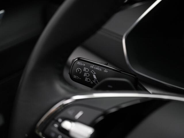 Skoda OCTAVIA Combi 1.0 e-TSI 110 pk DSG Business Edition | Panoramadak | Trekhaak | Navigatie | Keyless