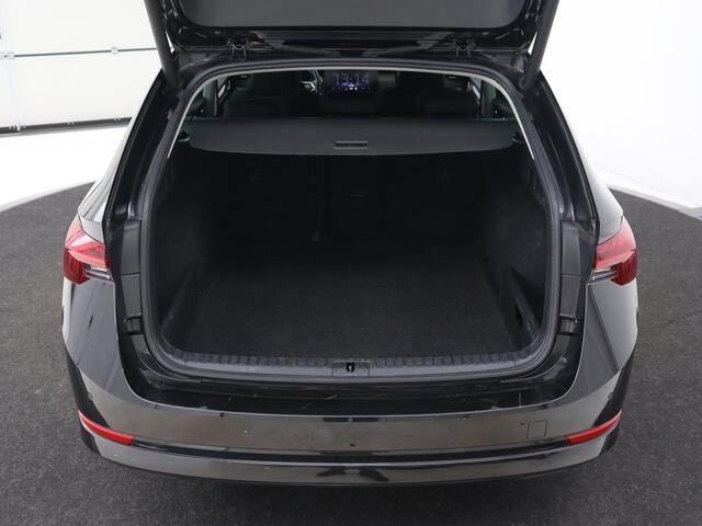 Skoda OCTAVIA 1.0 TSI Business Edition | Carplay | Sfeerverlichting | Navigatie | Full LED | Parkeerhulp | Getint glas | Digital Cockpit