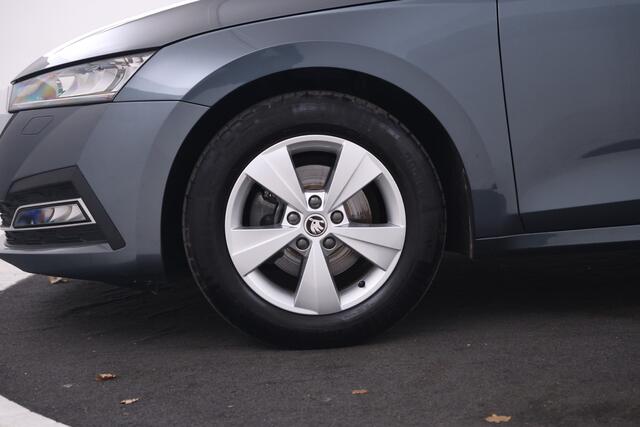 Skoda OCTAVIA Combi 1.0 TSI Business Edition Trekhaak, Digital Dash, Airco.