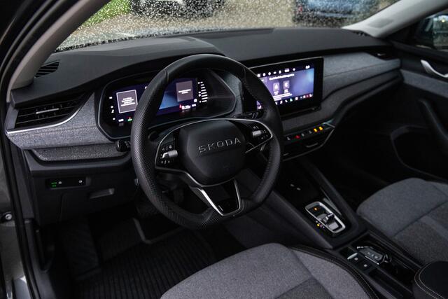 Skoda OCTAVIA Combi 1.5 TSI MHEV Business Edition Plus , Adap. cruise, Trekhaak, Sfeerverlichting,