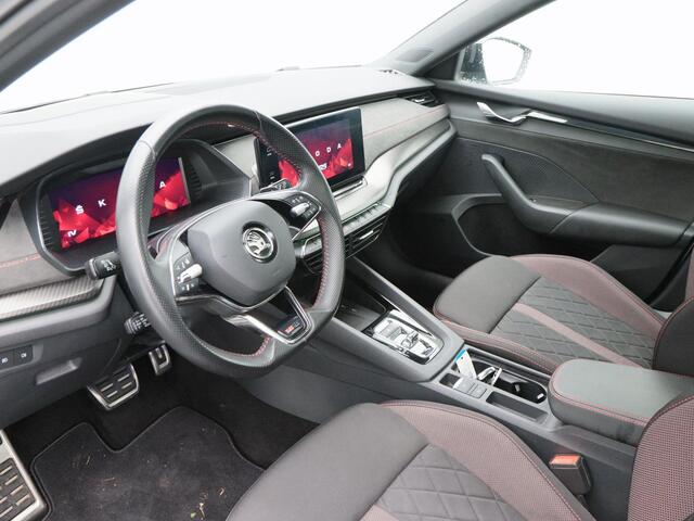 Skoda OCTAVIA Combi 1.4 TSi 245 Pk Automaat RS iV PHEV Business | Adaptive Cruise | CarPlay | Navigatie | Panoramadak | Stoelverwarming | Achteruitrijcamera | 108.347 Km!!