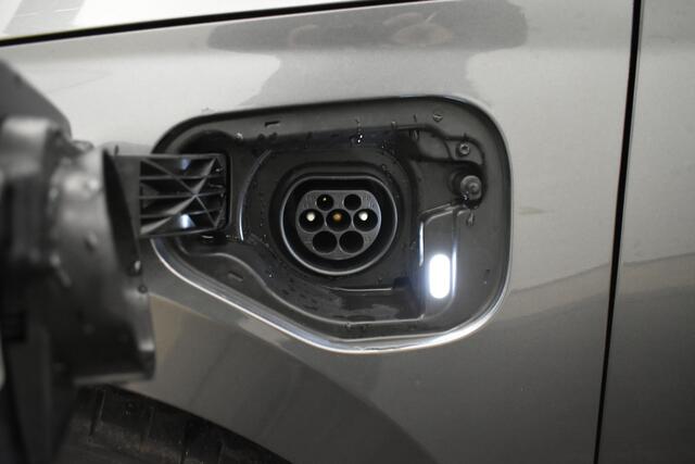 Skoda OCTAVIA Combi 1.4 TSI iV PHEV 204PK SOH 99% 1500KG Trekgewicht Navi Virtual