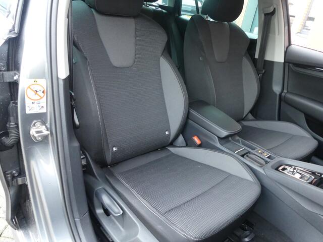 Skoda OCTAVIA Combi 1.0 e-TSI Business Edition