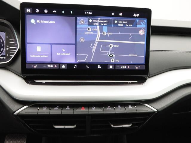 Skoda OCTAVIA Combi 1.5 TSi 150 Pk Automaat Business Edition | Adaptive Cruise | CarPlay | Navigatie | Stoelverwarming | Achteruitrijcamera | 17.743 Km!!