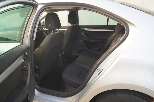 Skoda OCTAVIA 1.0 TSI 115pk Ambition Business -NAVI-ECC-PDC-