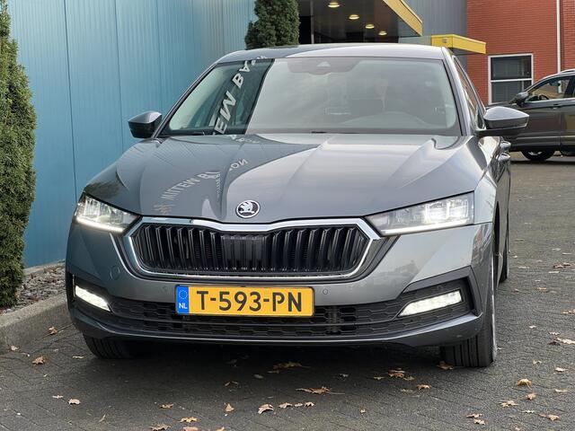 Skoda OCTAVIA 1.0 TSI Business Edition CARPLAY|DIGI.DASH|CRUISE|NAV|ELEK.A.KLEP|ECC|PDC|LMV