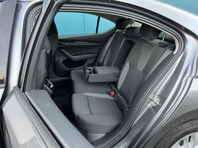 Skoda OCTAVIA 1.0 TSI Business Edition CARPLAY|DIGI.DASH|CRUISE|NAV|ELEK.A.KLEP|ECC|PDC|LMV