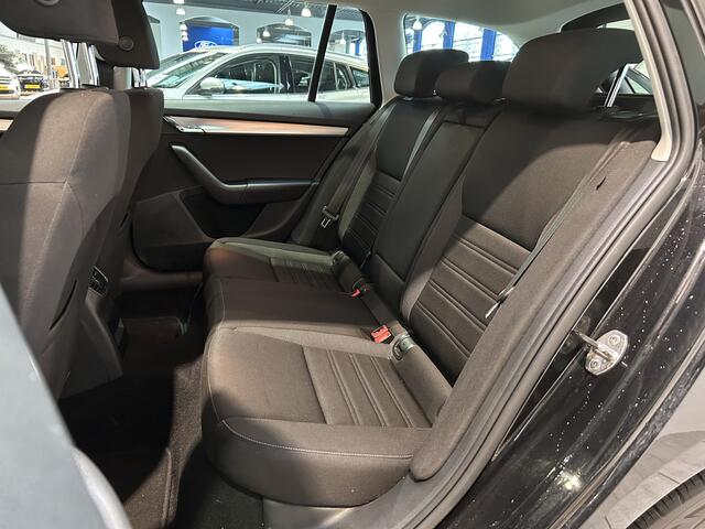 Skoda OCTAVIA Combi 1.0 TSI 116pk Greentech Ambition Business | Trekhaak | Climate control | Cruise control | Apple carplay | Android auto