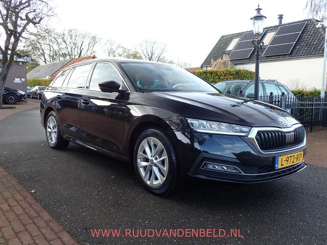 Skoda OCTAVIA Combi 1.0 TSI Business Edition Plus Cruise Control/AppleCarplay Androidauto/Navi