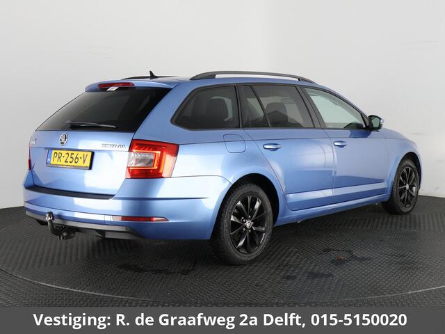 Skoda OCTAVIA Combi 1.0 TSI Greentech Ambition Business Automaat | Navigatie | Trekhaak | Privacy Glass |