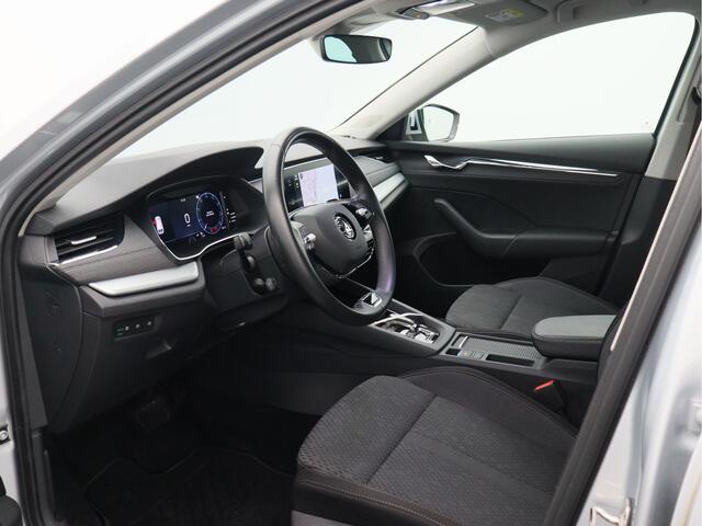 Skoda OCTAVIA Combi 1.0 e-TSI Business Edition Plus/ automaat/ unieke km!