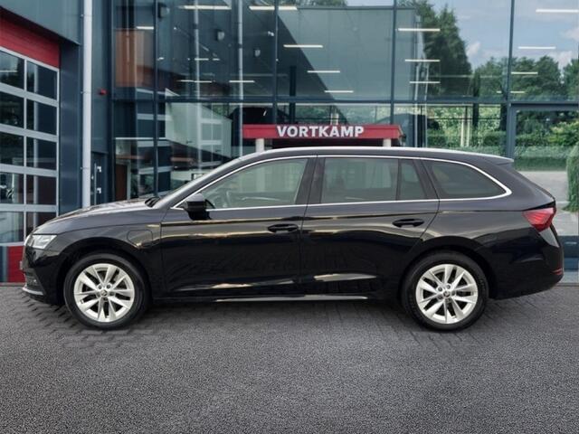 Skoda OCTAVIA 1.4 TSI DSG STYLE iV PANO.DAK/NAVI/CC/STOELVERW.+MEM./CARPLAY