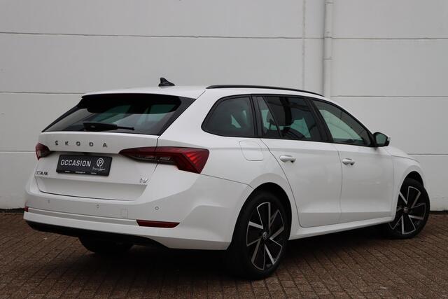Skoda OCTAVIA Combi 1.4 TSI iV Style 204pk DSG6
