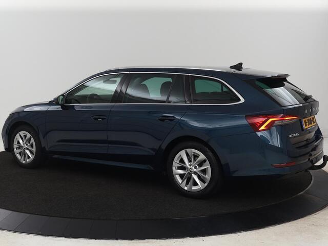 Skoda OCTAVIA 1.0 TSI Business Edition | Stoelverwarming | Trekhaak | Camera | Head-Up | Stuurverwarming | Carplay | Navigatie | Memory | Getint glas | Parkeerhulp |