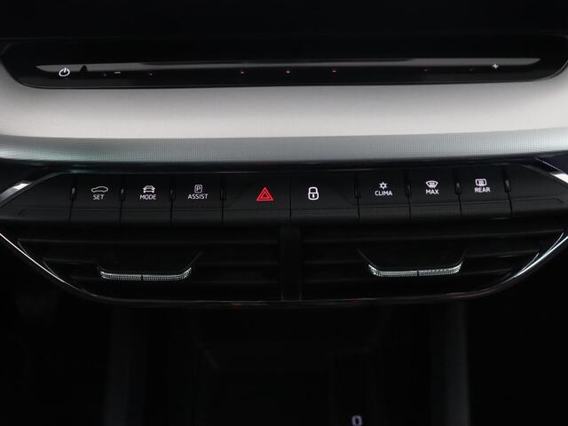 Skoda OCTAVIA 1.0 TSI Business Edition | Stoelverwarming | Trekhaak | Camera | Head-Up | Stuurverwarming | Carplay | Navigatie | Memory | Getint glas | Parkeerhulp |