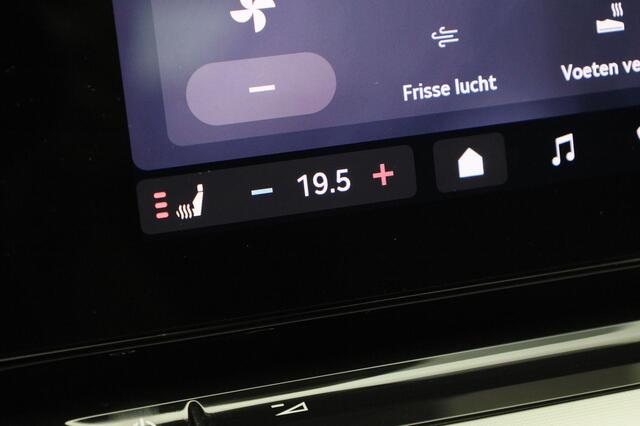 Skoda OCTAVIA Combi 1.5TSI/150PK MHEV Selection DSG · Trekhaak · Camera · Apple/Android · Keyless · Garantie tot januari 2027