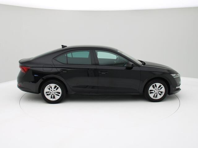 Skoda OCTAVIA 1.5 e-TSI Business Edition