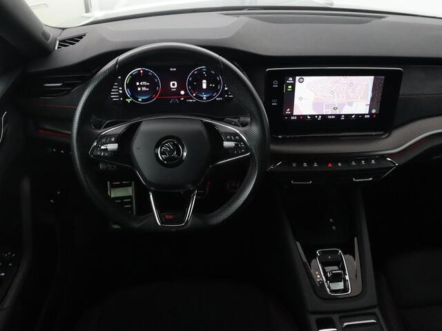 Skoda OCTAVIA 1.4 TSI RS iV PHEV Business | Stoelverwarming | Adaptive cruise | Matrix LED | Side Assist | Camera | Carplay | Navigatie | Sfeerverlichting | Virtual Cockpit | Sportstoelen | Plug In